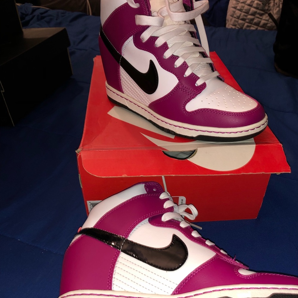 COPY - Nike wedge sneakers